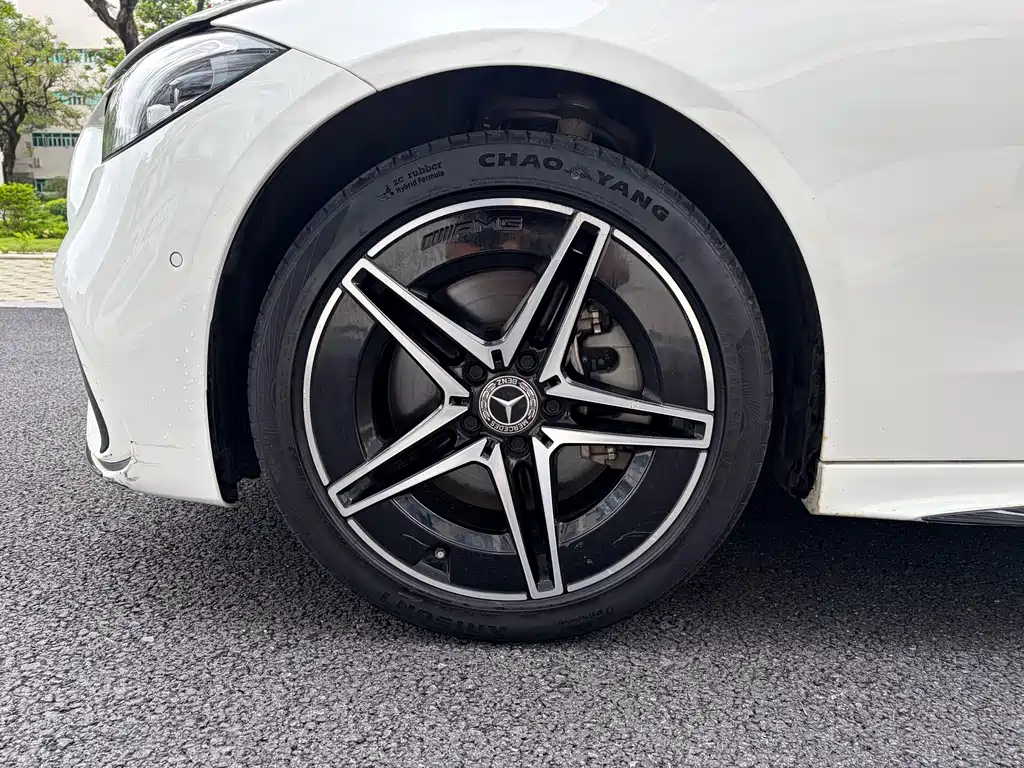 Mercedes-Benz C-Class — миниатюра 18