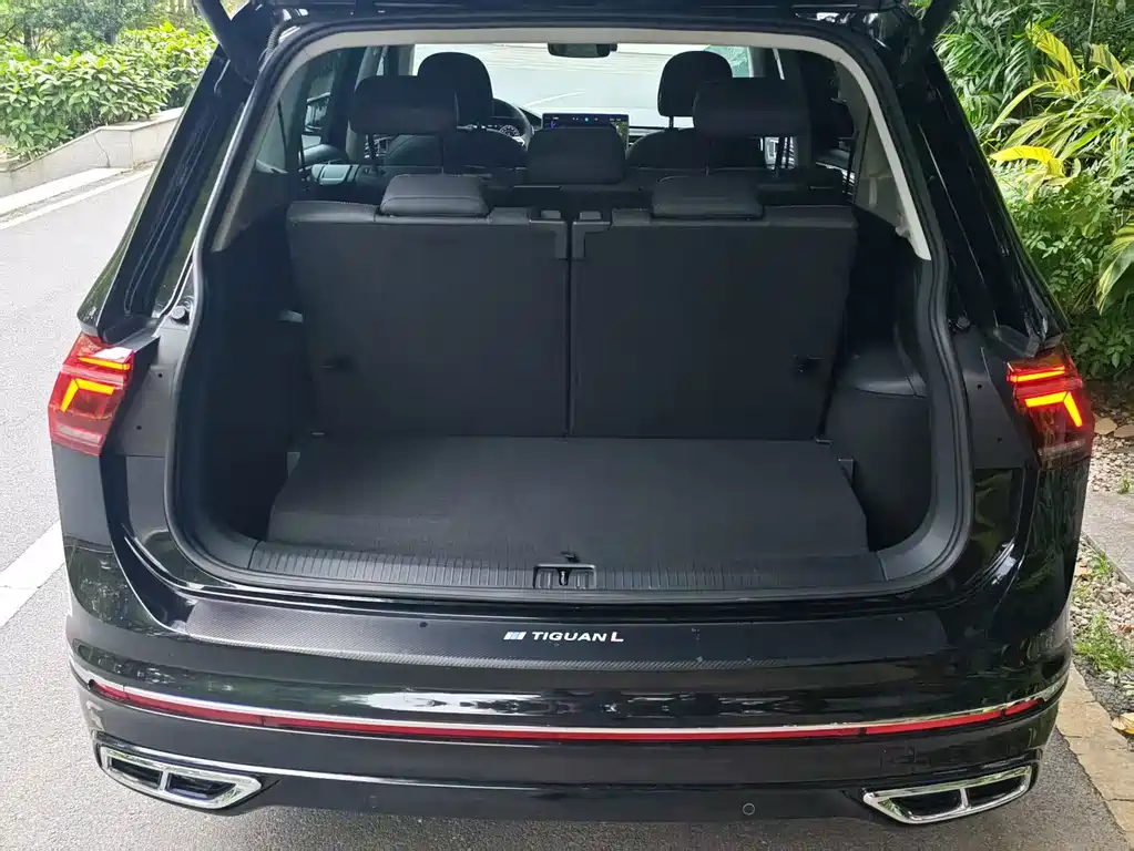 Volkswagen Tiguan L — миниатюра 8