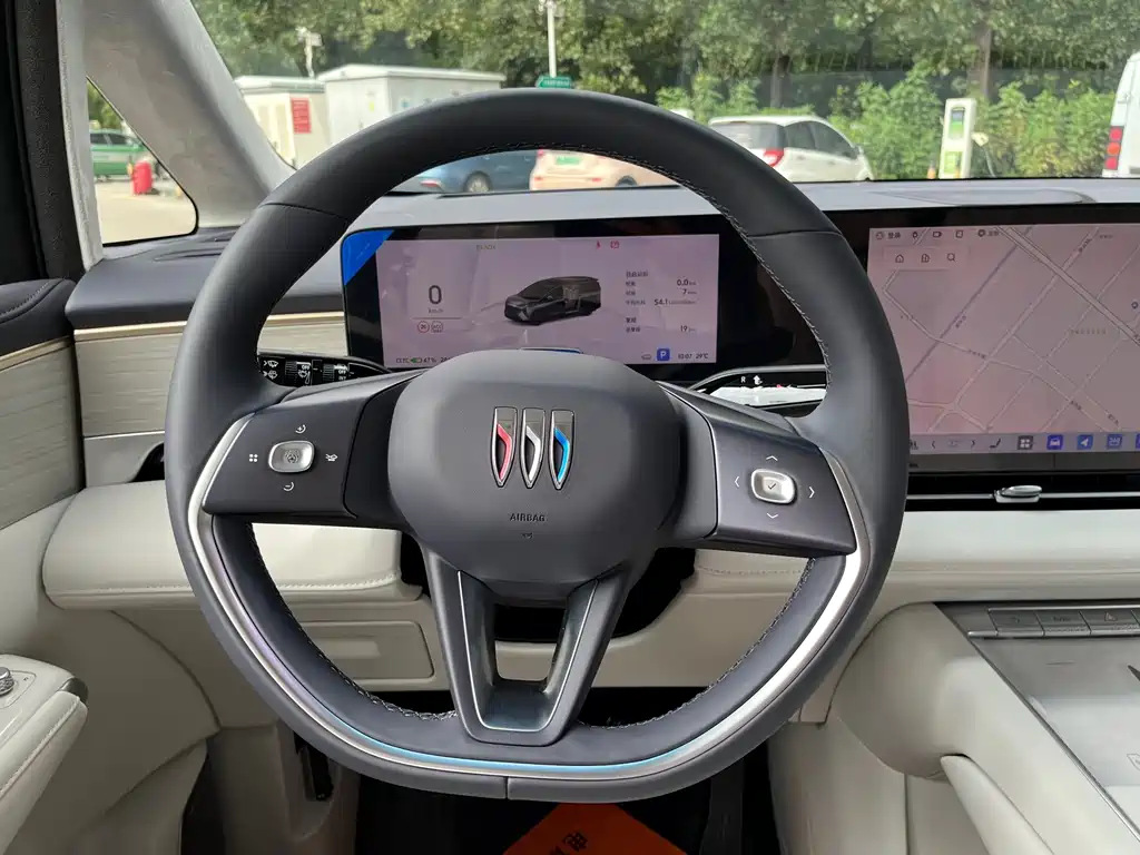 Buick Не похоже, что ты семья. — миниатюра 13