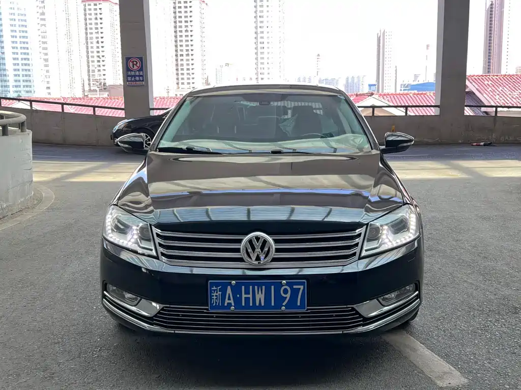 Volkswagen Magotan 2014