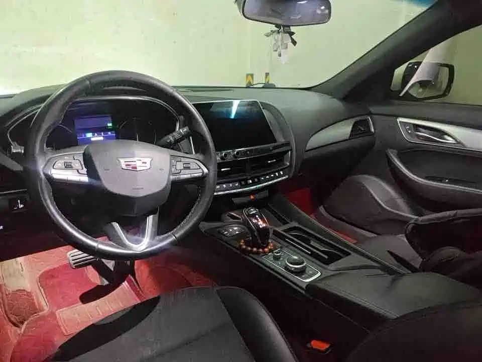 Cadillac CT5 — миниатюра 2