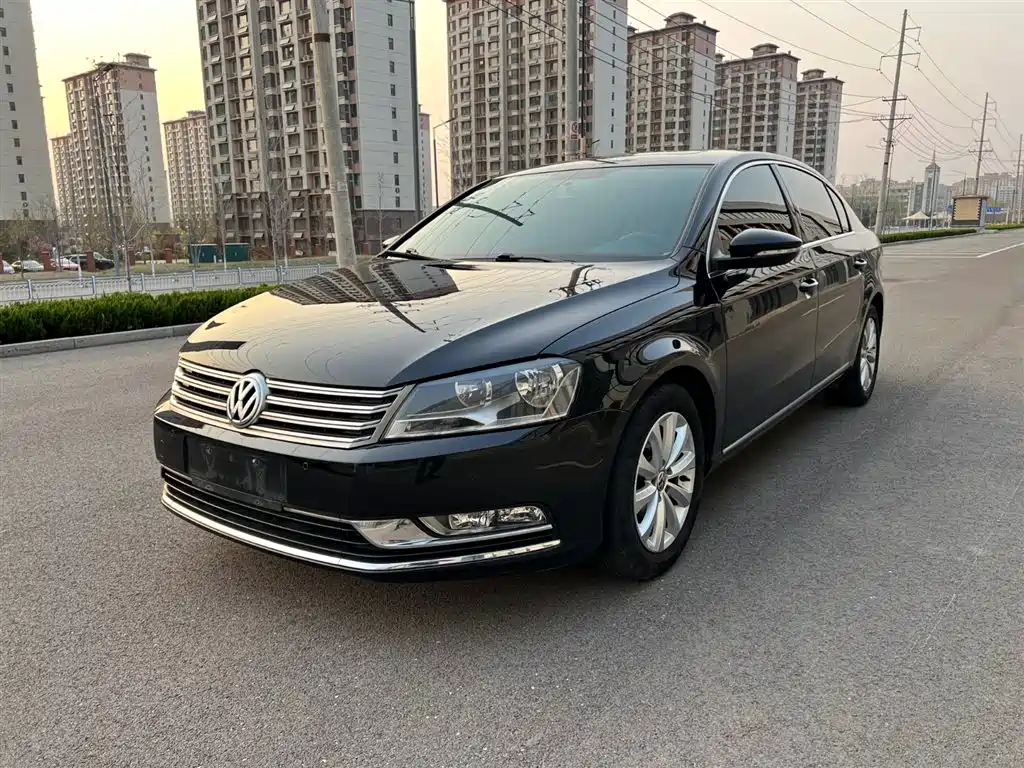 Volkswagen Magotan 2016