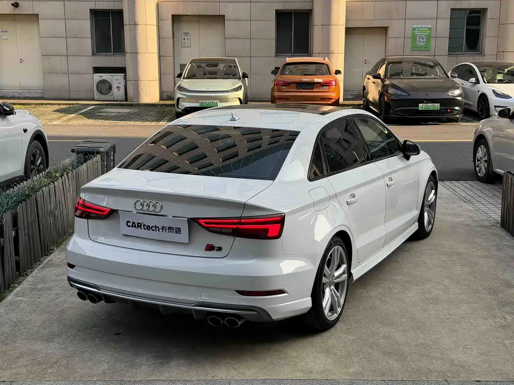 Audi S3 — миниатюра 3