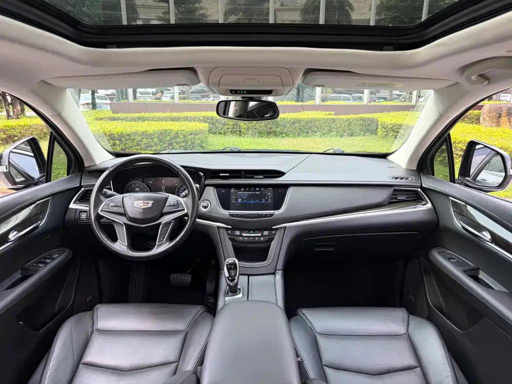 Cadillac XT5 — миниатюра 14