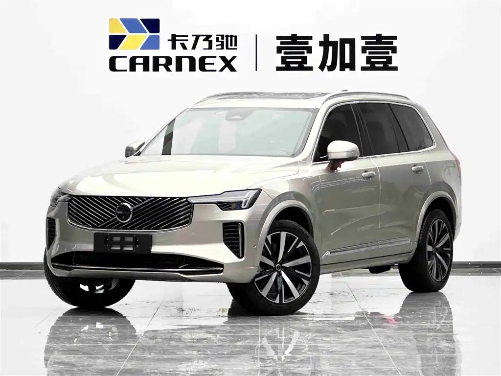 Volvo XC90 2025
