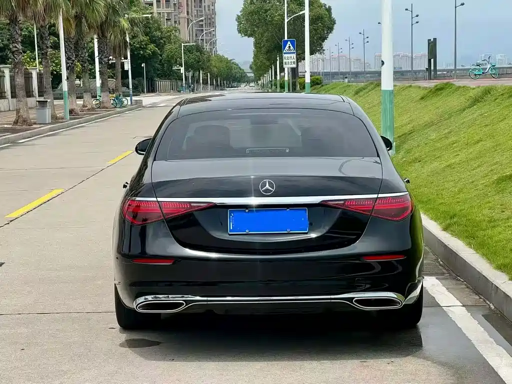 Mercedes-Benz S-Class — миниатюра 3