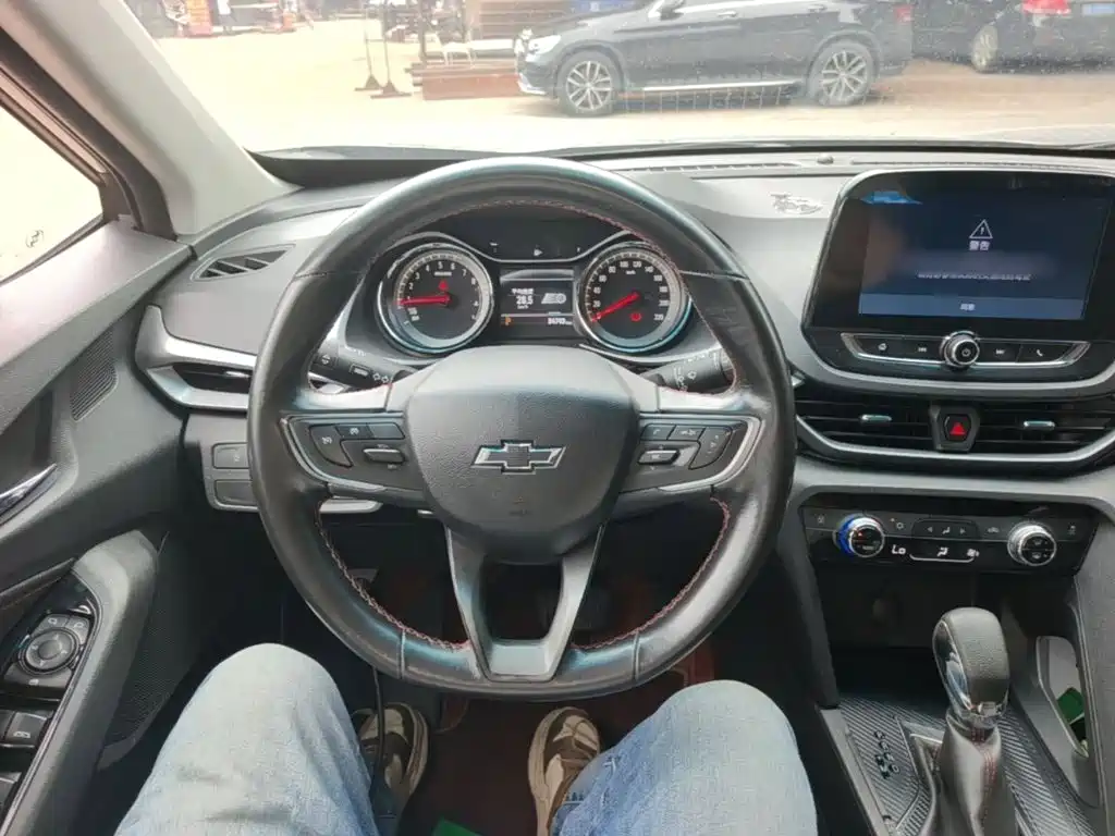 Chevrolet Volando — миниатюра 11