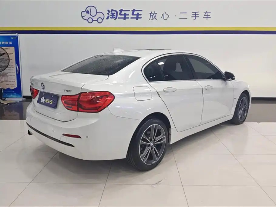 BMW 1 Series 1 2018 118i Sport