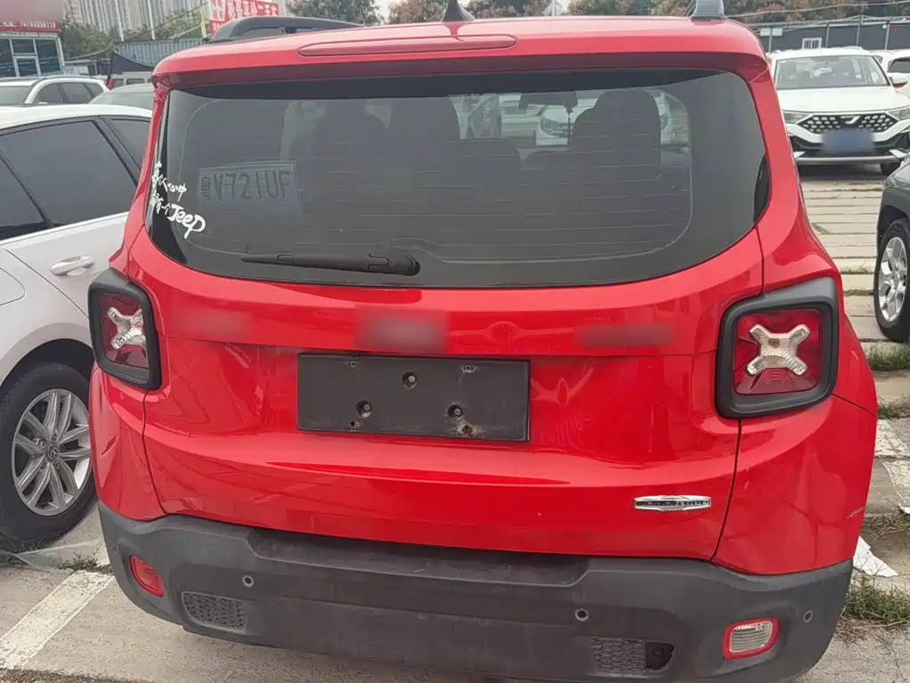Jeep Renegade — миниатюра 15