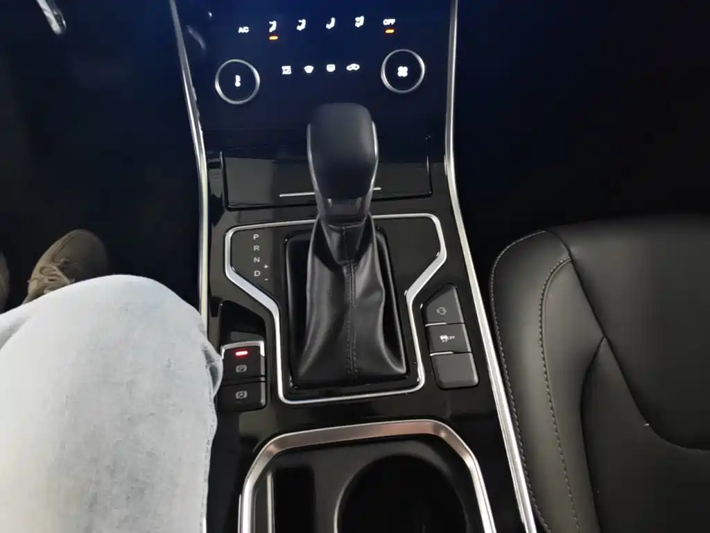 Chery Arrizo 5 — миниатюра 14
