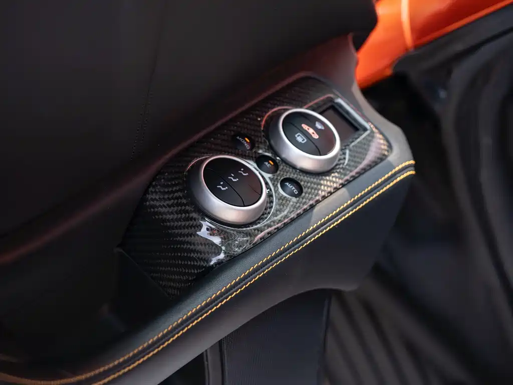 McLaren 12C — миниатюра 15