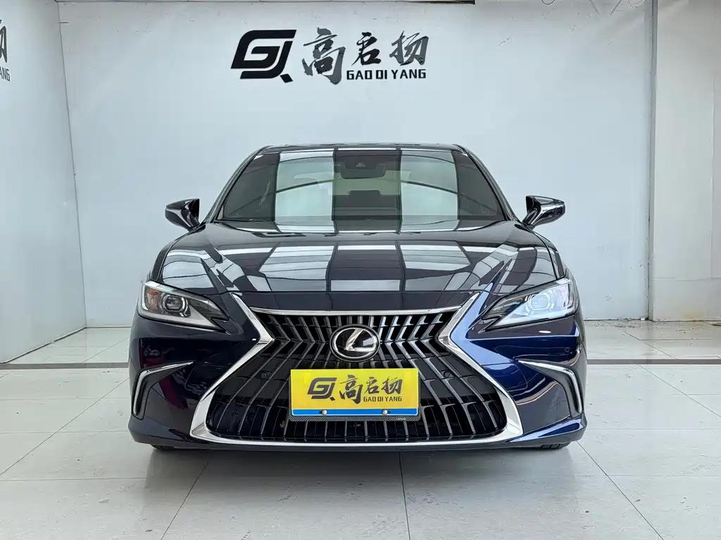 Lexus ES — миниатюра 2