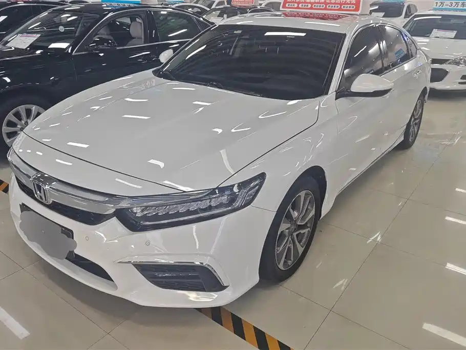 Honda Inspire 2020