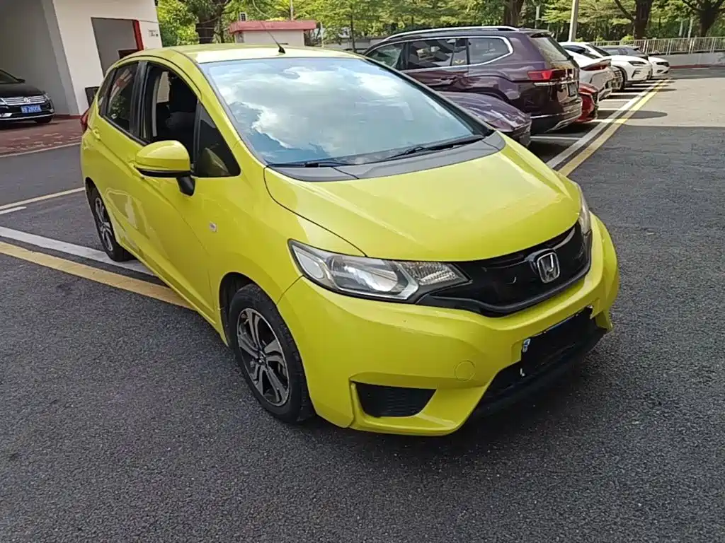 Honda Fit — миниатюра 4