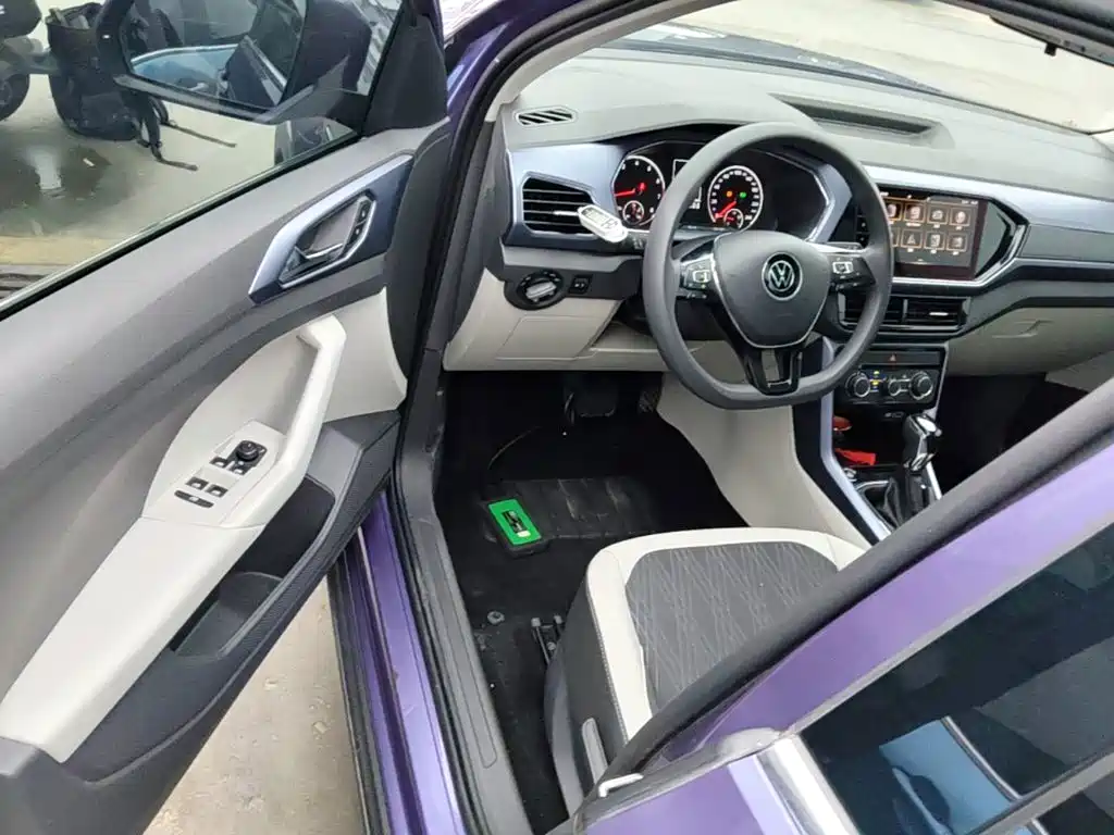 Volkswagen T-Cross — миниатюра 16