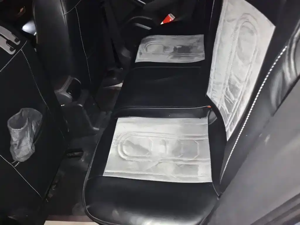 Audi Q2L — миниатюра 13