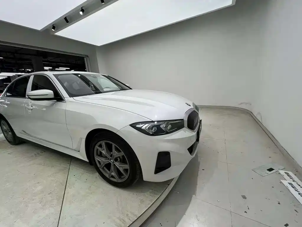 BMW i3 — миниатюра 28