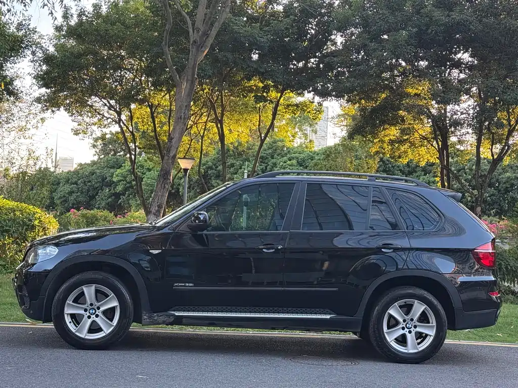 BMW X5 (Import) — миниатюра 4