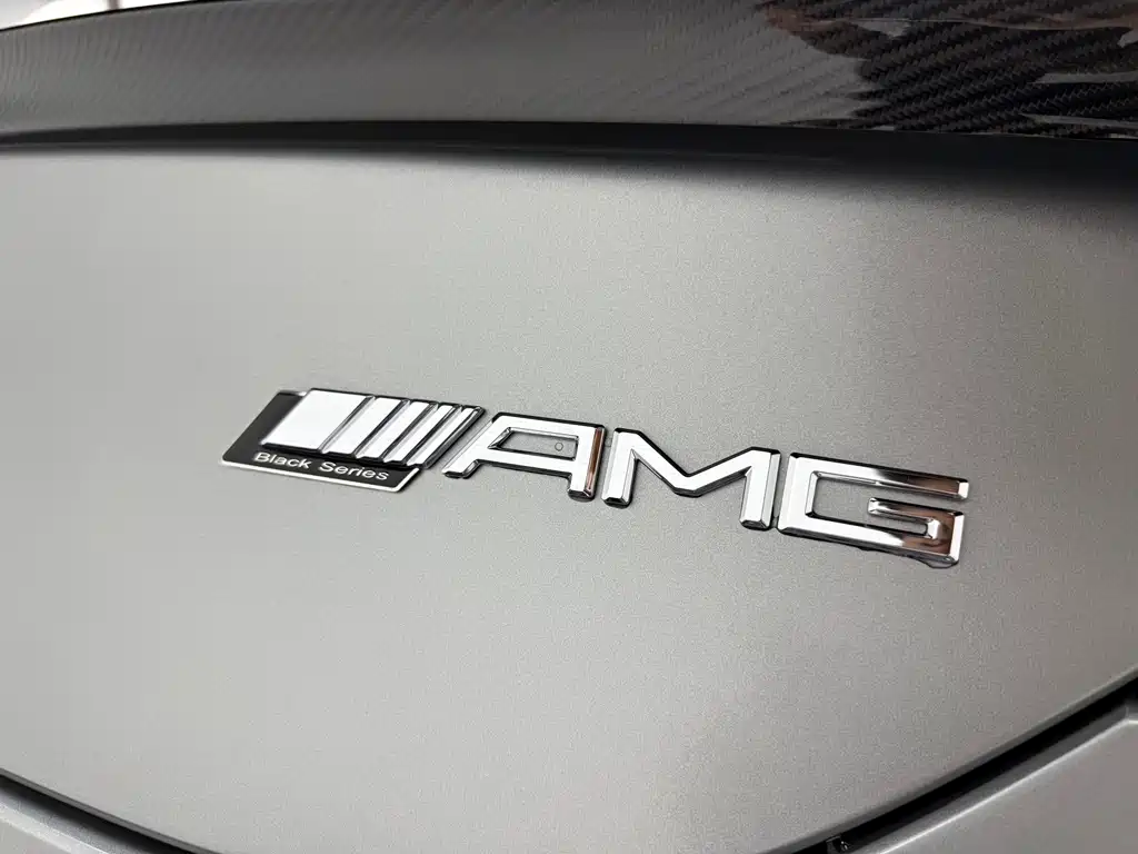 Mercedes-Benz SLS AMG — миниатюра 23