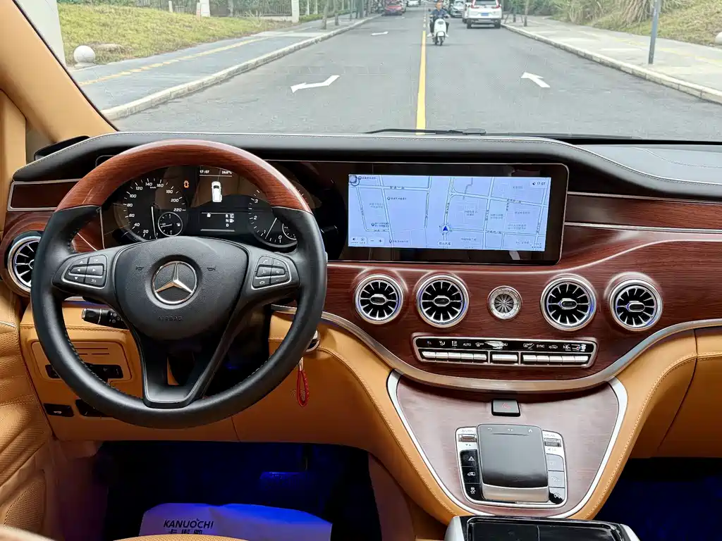 Mercedes-Benz Vito — миниатюра 10