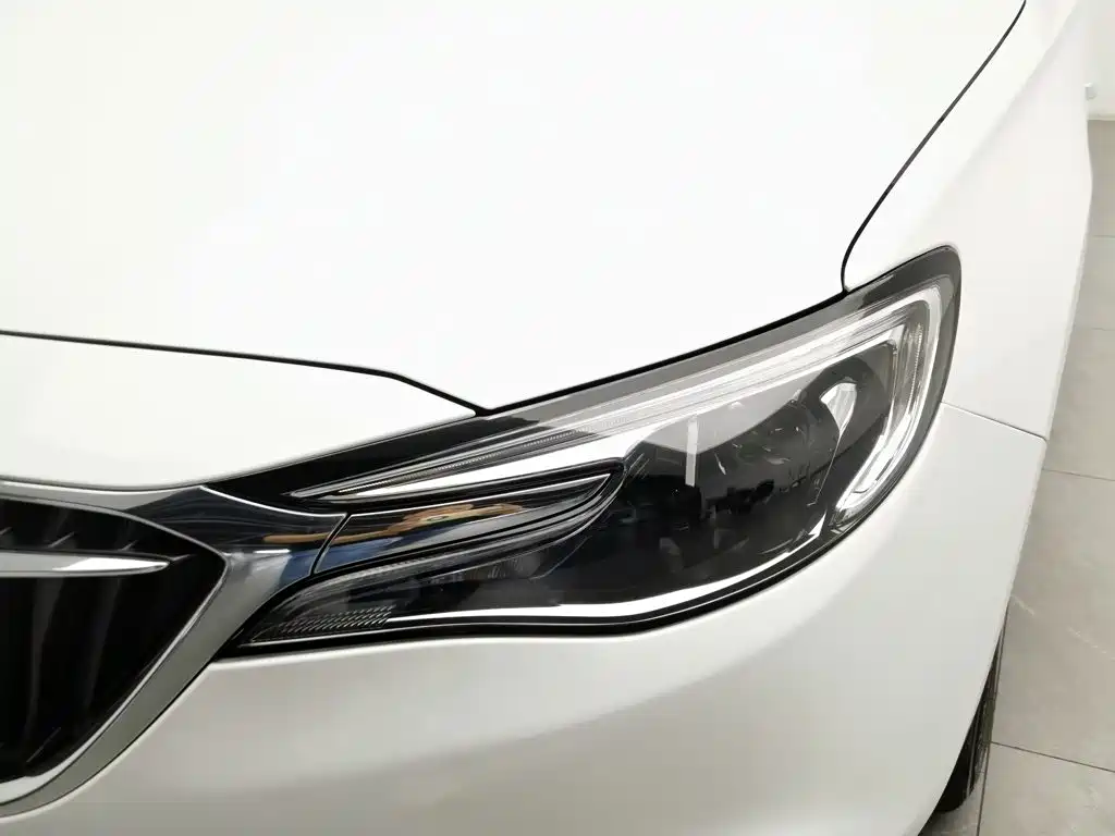 Buick Excelle — миниатюра 7