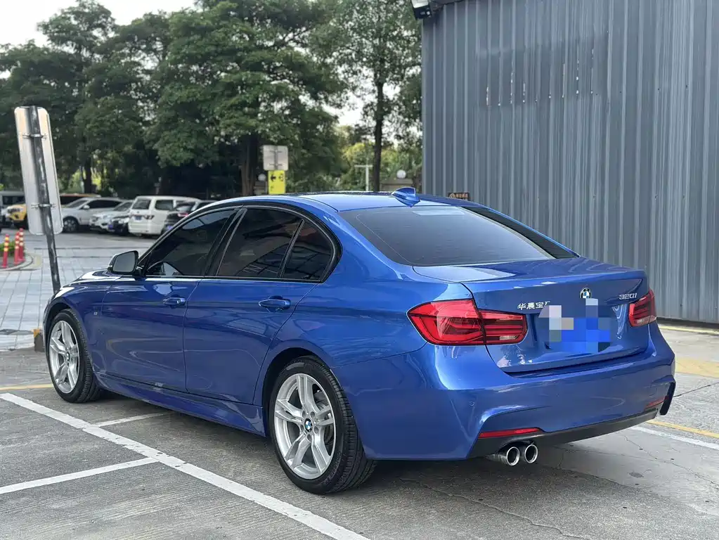 BMW 3 Series — миниатюра 4
