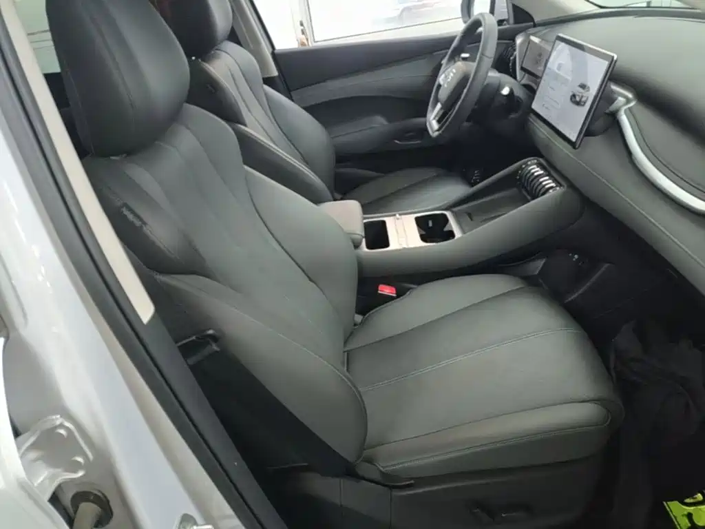 BYD Yuan Plus — миниатюра 25