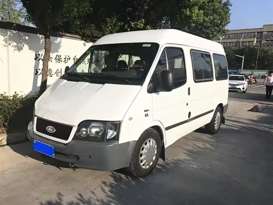 Ford Transit Classic 2013