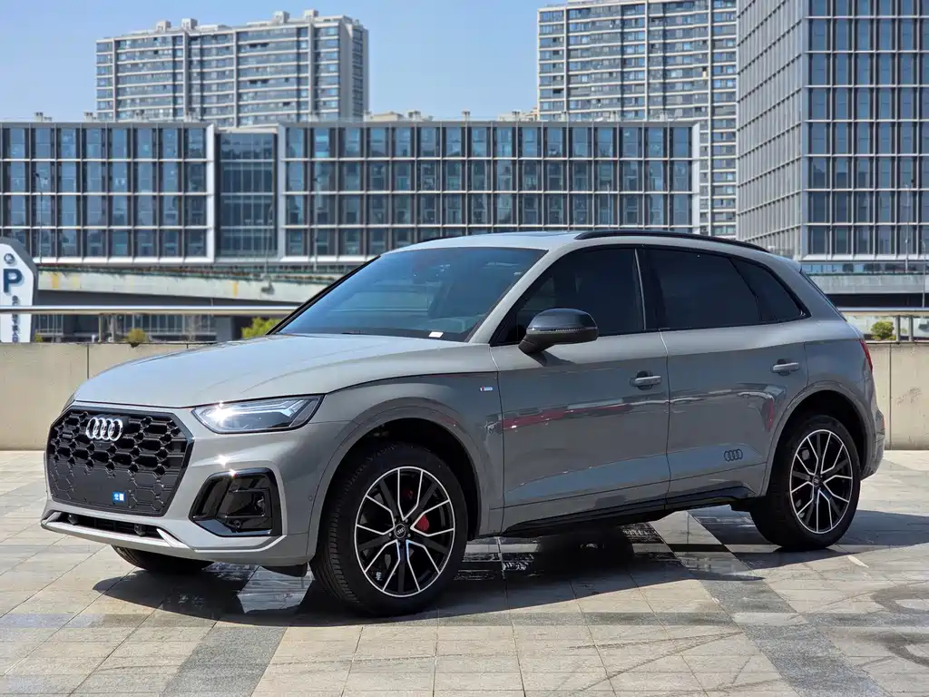 Audi Q5L 2025