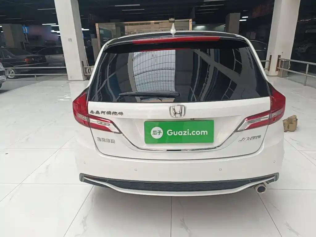Honda Jade 2017 1.8L AT Comfort 5 мест