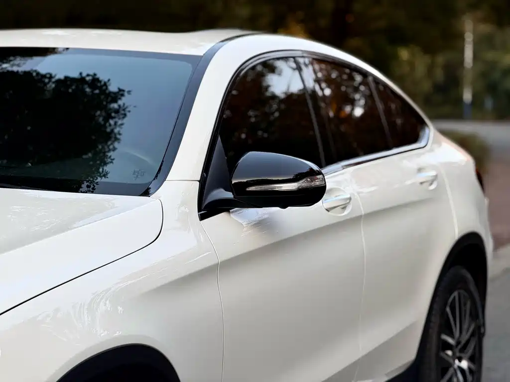 MERCEDES-BENZ GLC COUPE