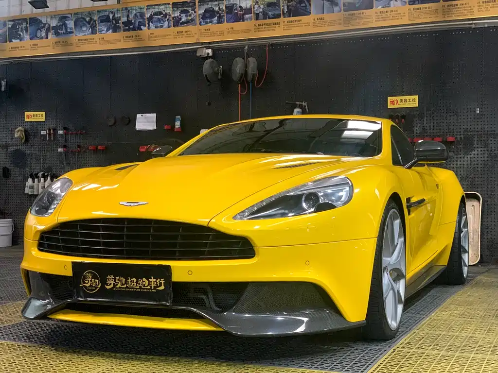 Aston Martin Vanquish 2013 6.0L