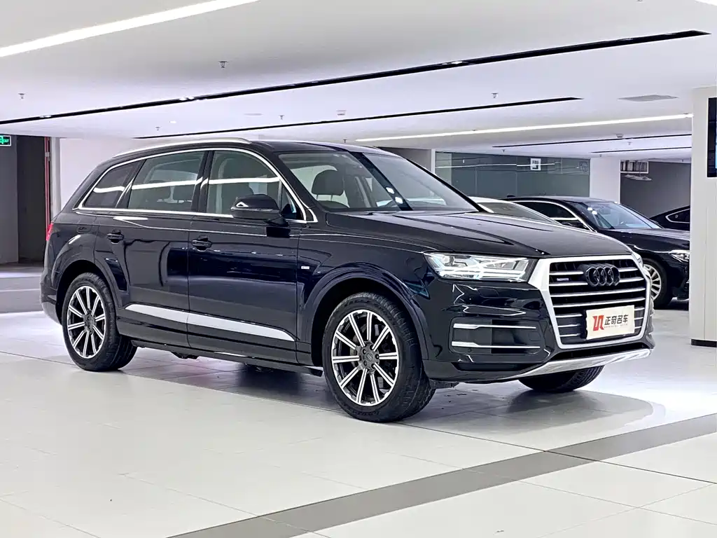 Audi Q7 — миниатюра 2
