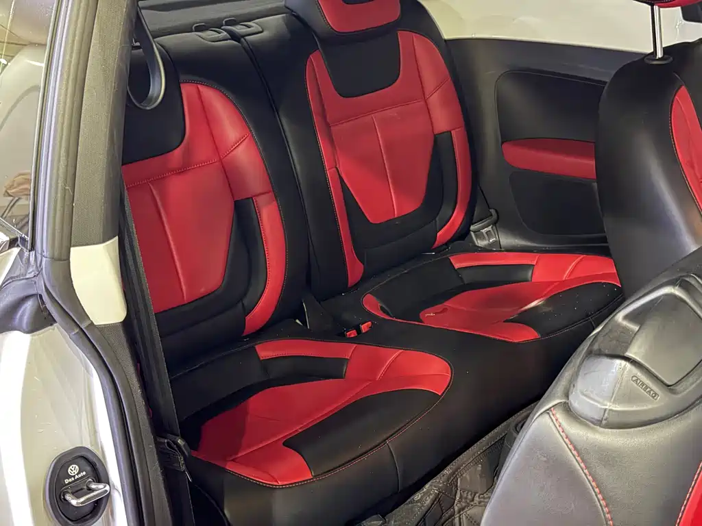 Volkswagen Beetle — миниатюра 9