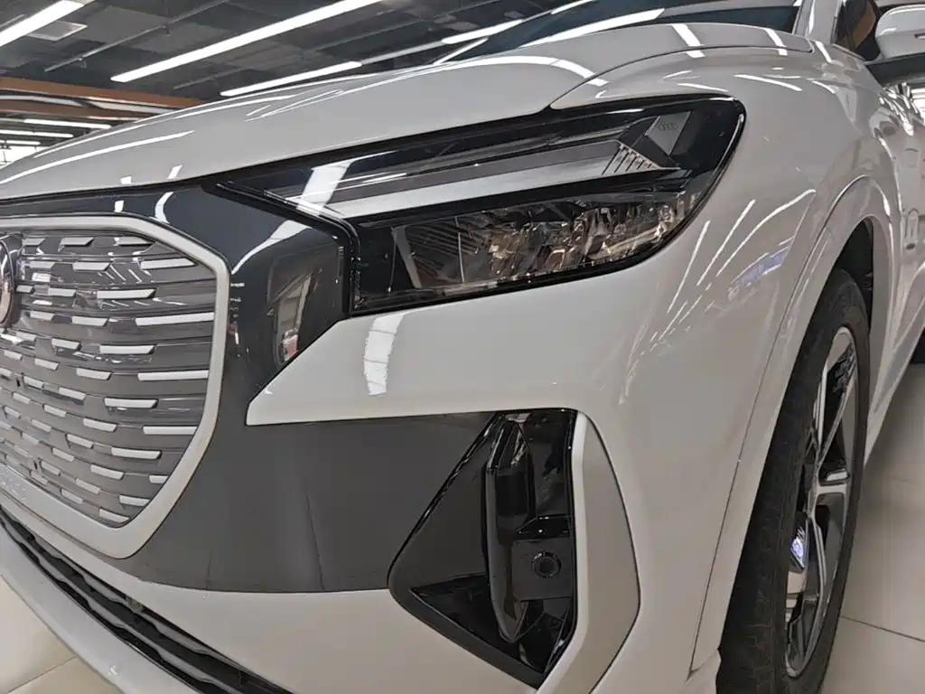 Audi Q4 e-tron — фотографии объявления, Фото 24