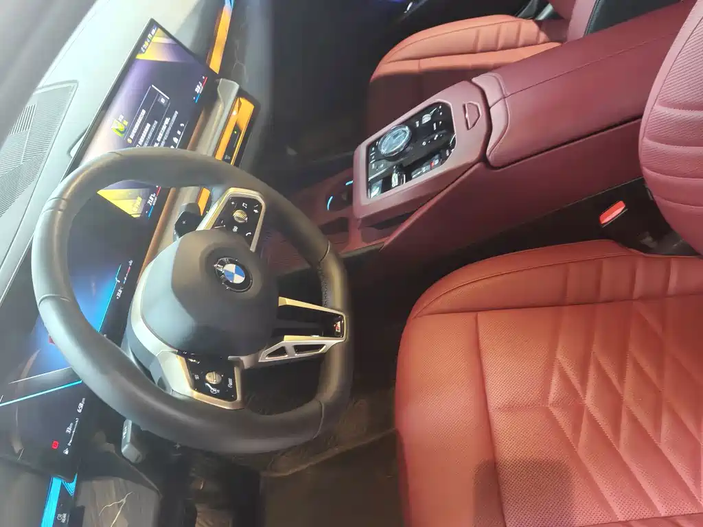BMW 5 Series — миниатюра 4