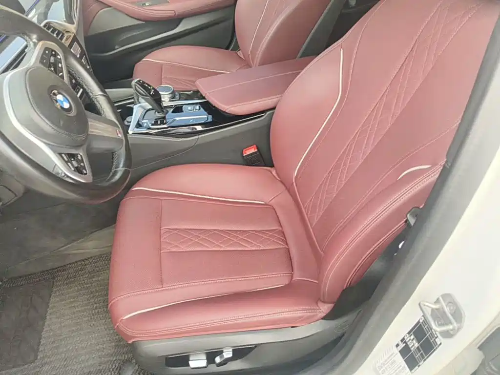 BMW 5 Series — миниатюра 20