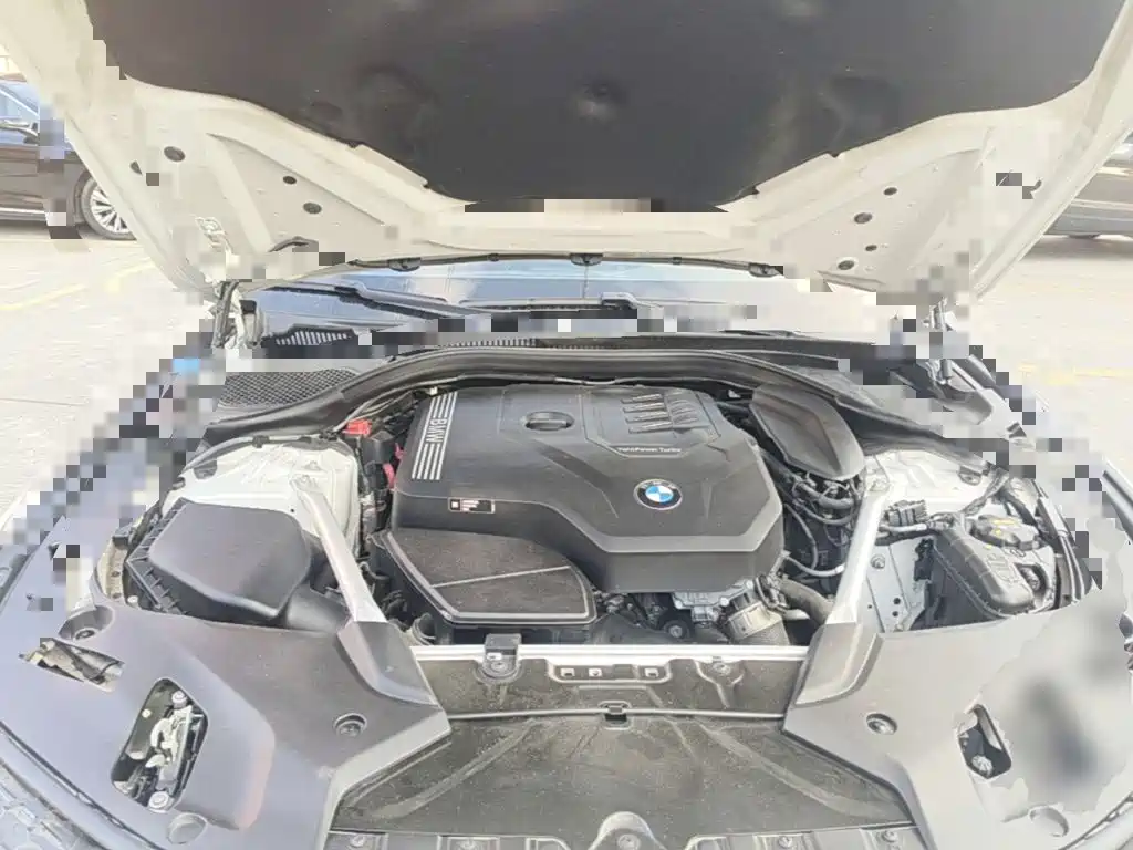 BMW 5 Series — миниатюра 25