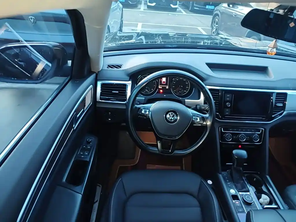 Volkswagen Teramont — миниатюра 15