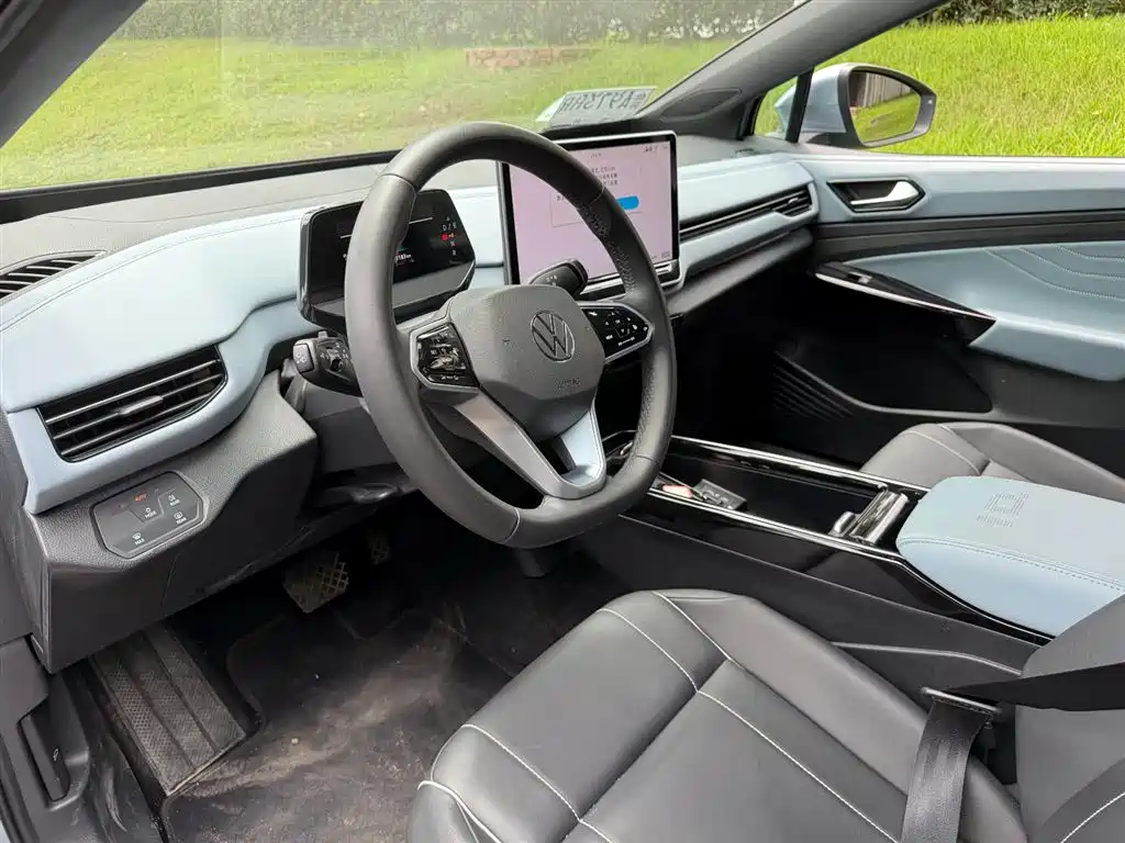 Volkswagen ID.4 X 2025 Smart