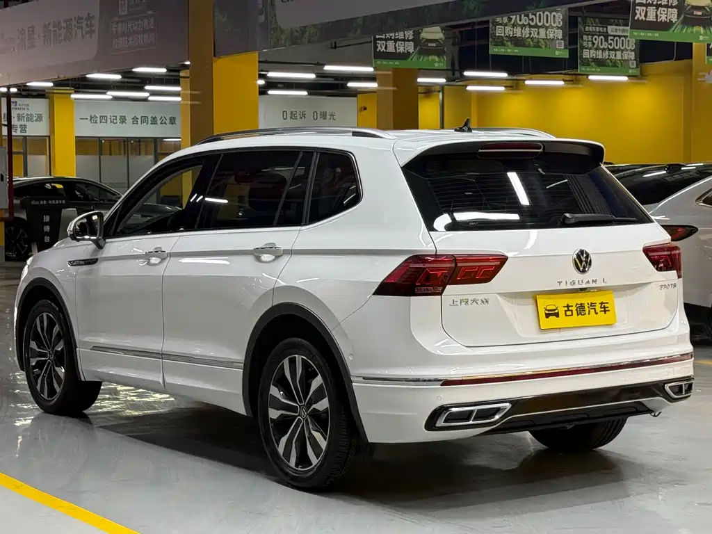 Volkswagen Tiguan L L 2022 330TSI AT R-Line