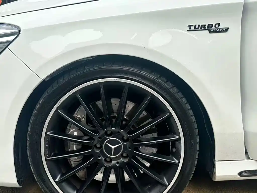 Mercedes-Benz CLA AMG — миниатюра 9