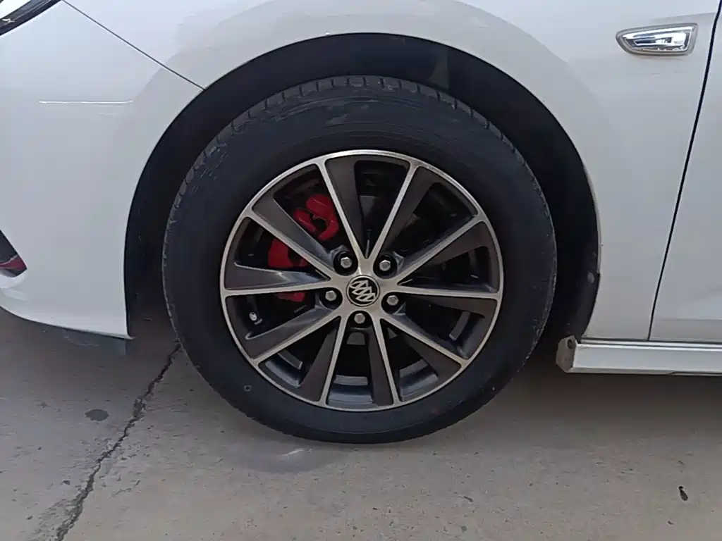 Buick Verano — миниатюра 23