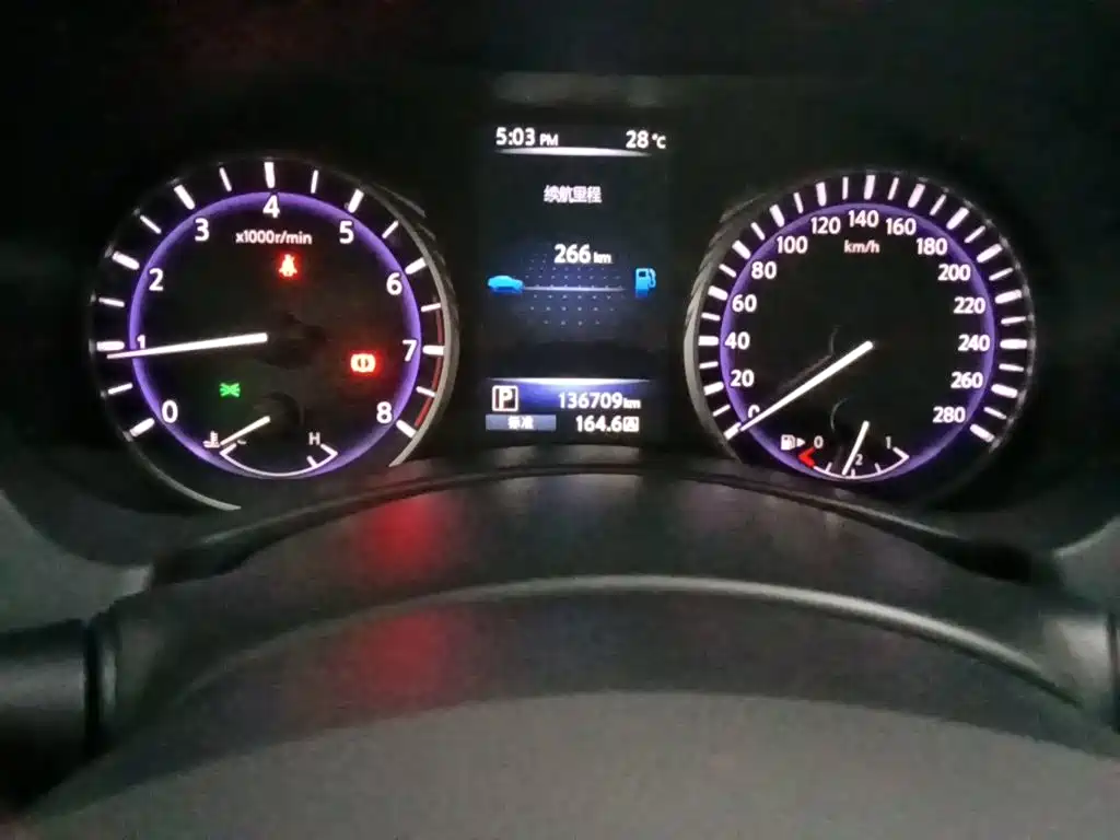 Infiniti Q50L — миниатюра 9