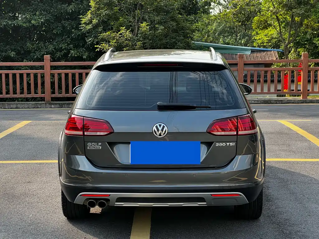 Volkswagen Golf (Import) — миниатюра 15