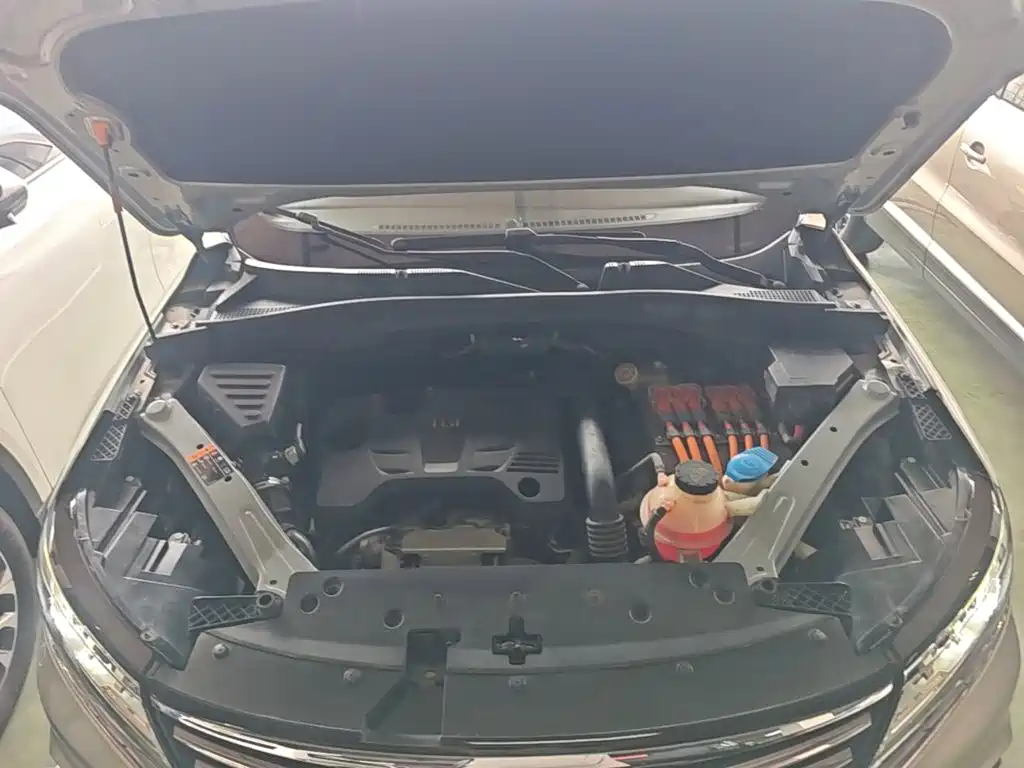 Roewe RX5 New Energy — миниатюра 20