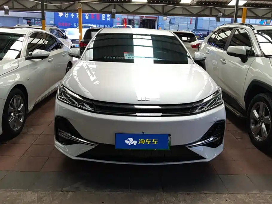 Geely Galaxy Galaxy A7 EM A7 EM 2025 EM-i 70km