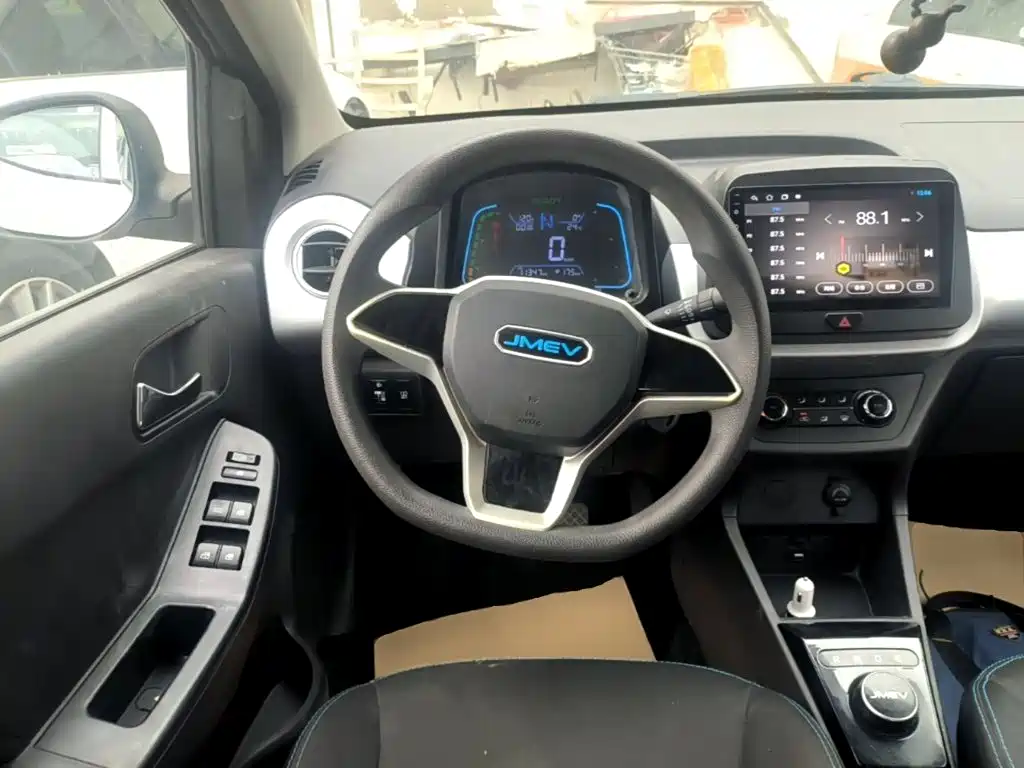JMEV EV2 — миниатюра 11
