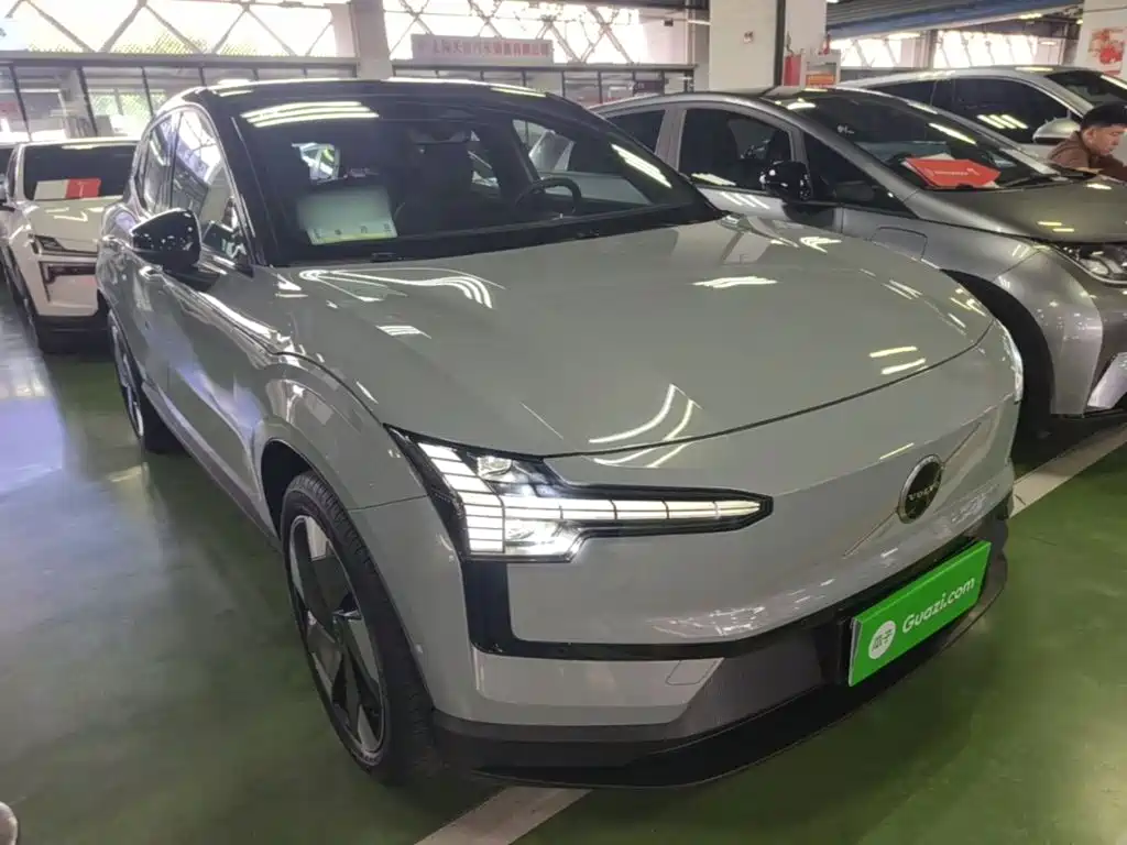 Volvo EX30 — миниатюра 4