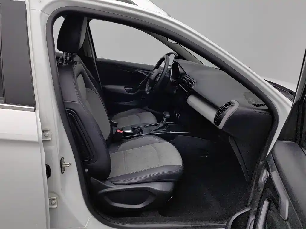 Citroen C3-XR — миниатюра 23